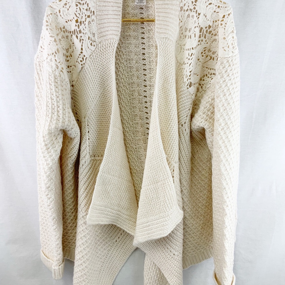 North Style Sweater NWOT